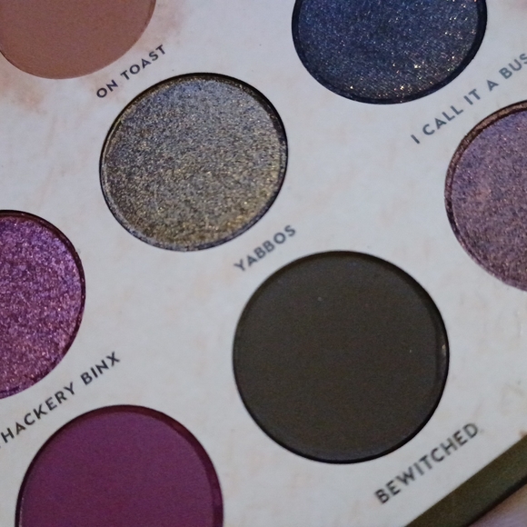COPY - Colorpop Limited edition "Hocus pocus gather round sisters" eye shadow p… - Picture 6 of 11